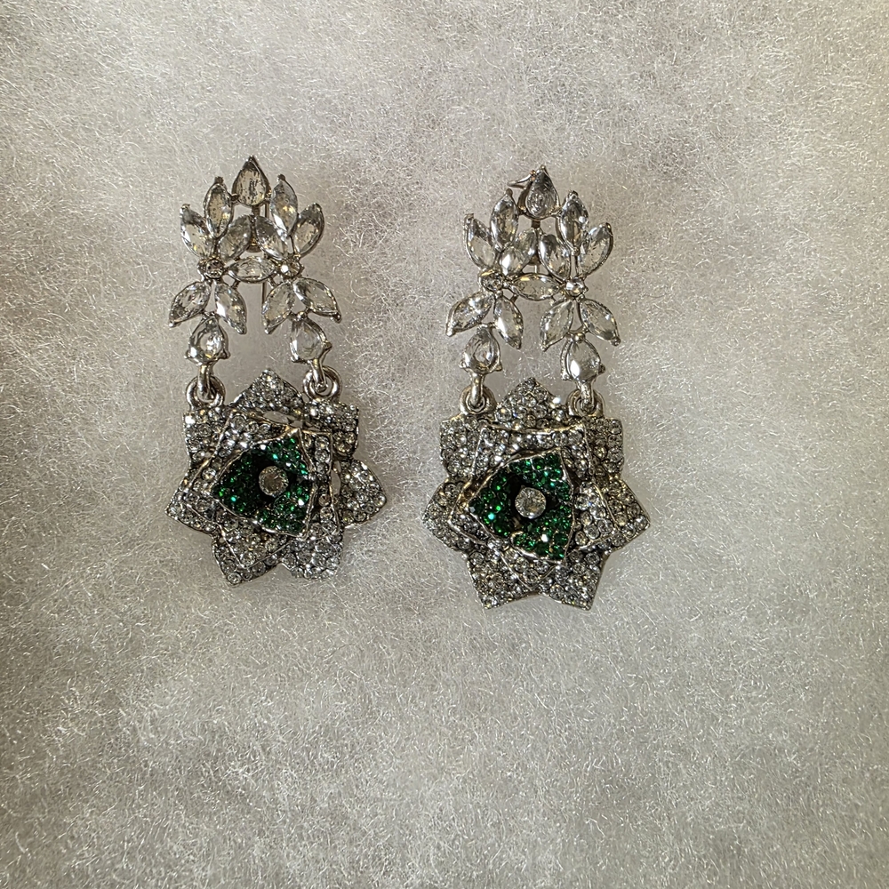 Elegant Silver and Green Sparkly Floral Earrings